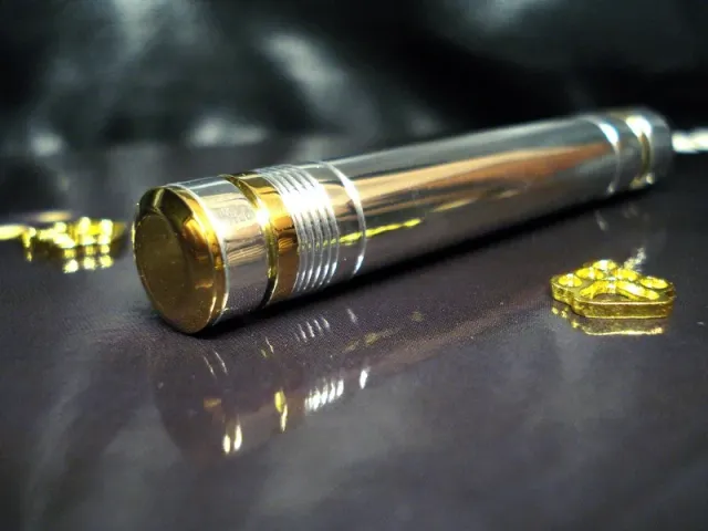 Animodz Slimdog V3 Box Mod Placcata Oro Edizione Oro