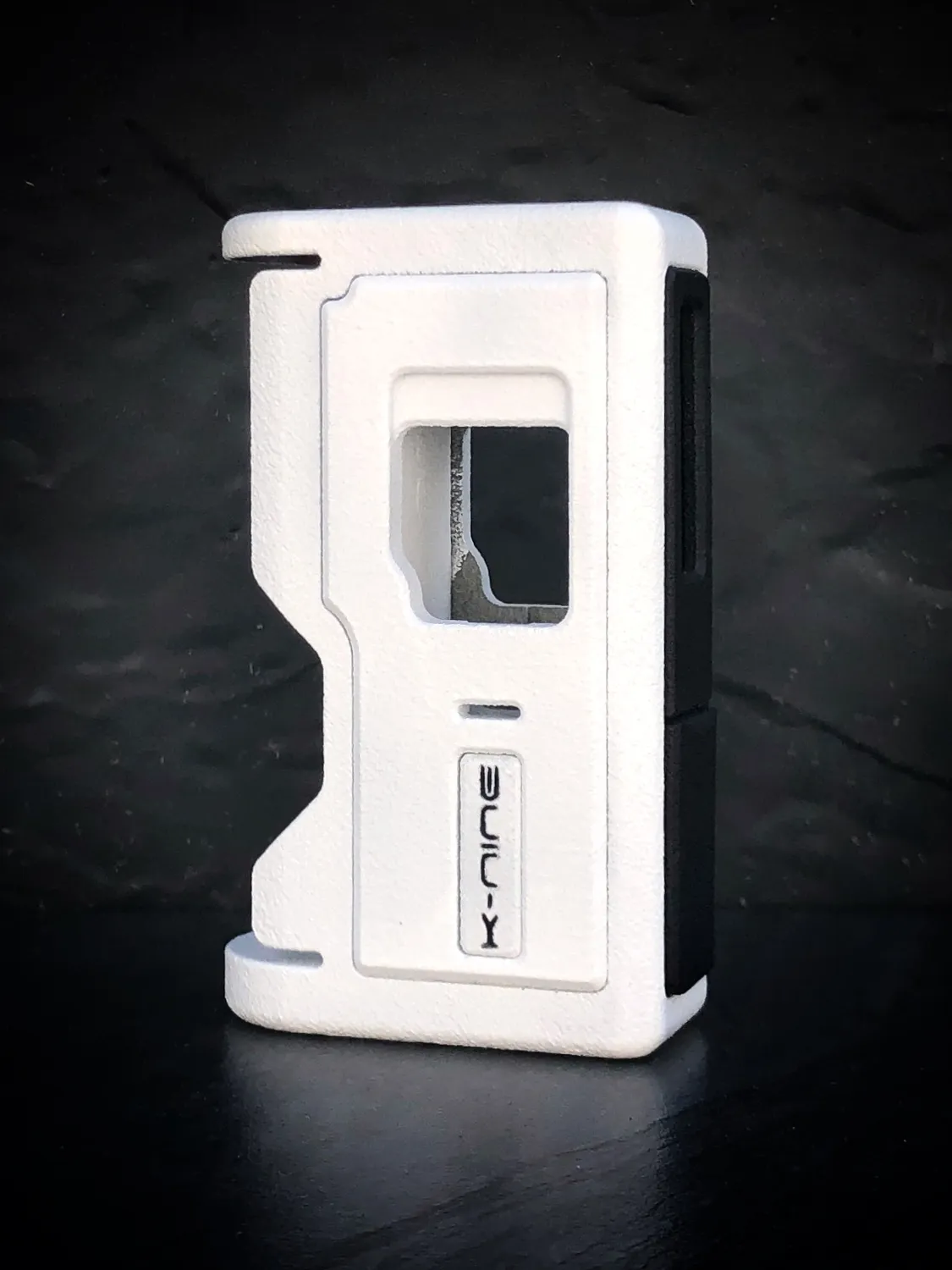 Animodz K-Nine 60-C Nova box AIO White Cerakote